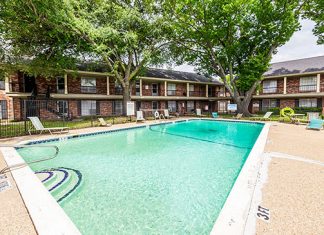 Towne Oaks Apartments