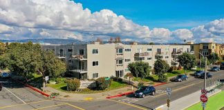 Islander Apartments