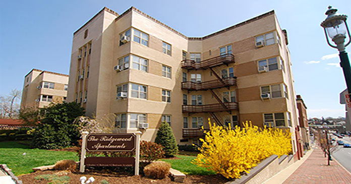 Ridgewood Commons Apartments