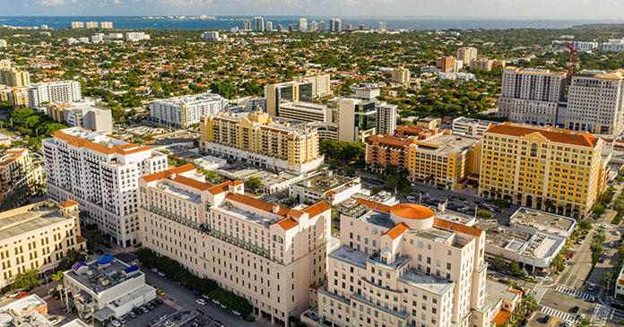 Louis Vuitton inaugura loja em Coral Gables, Miami - Forbes