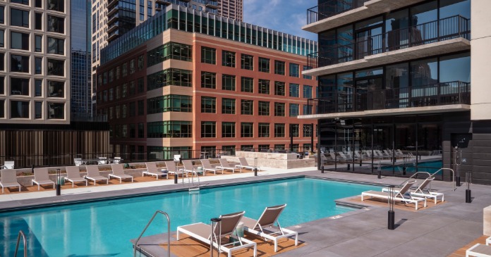 365 Nicollet