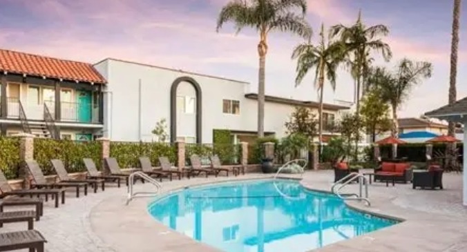 Villa Serrano Apartment Homes